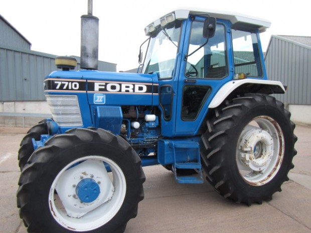 Ford 7710