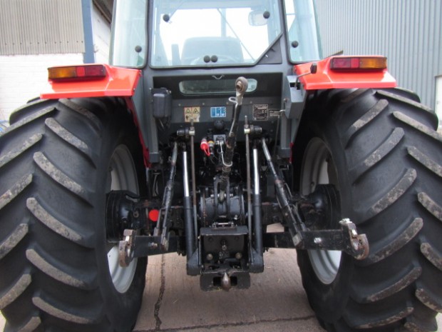 Massey Ferguson 4270