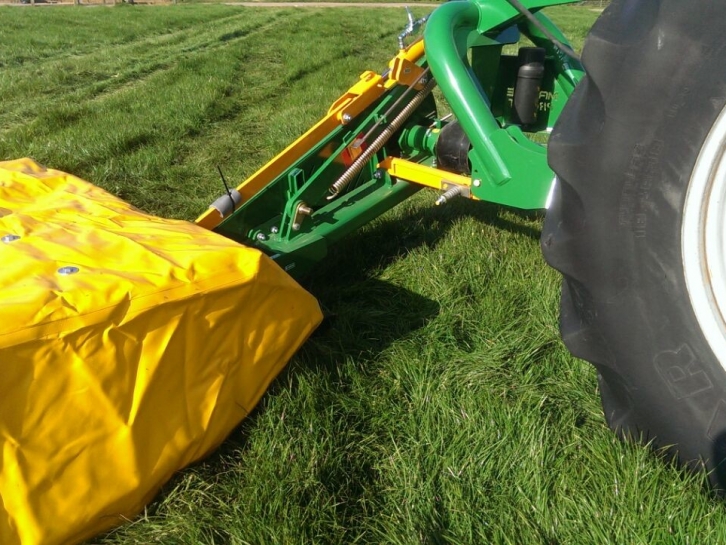 Malone Pro-Cut 900 disc mower
