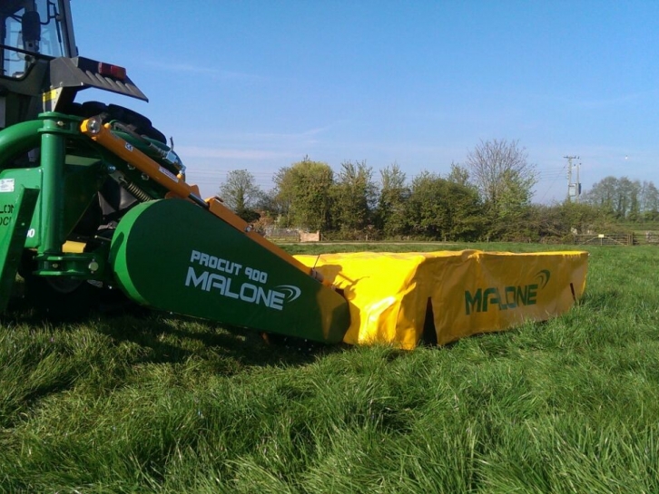Malone Pro-Cut 900 disc mower