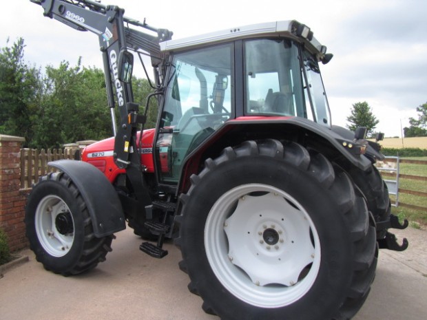 Massey Ferguson 6270