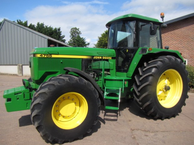 John Deere 4755