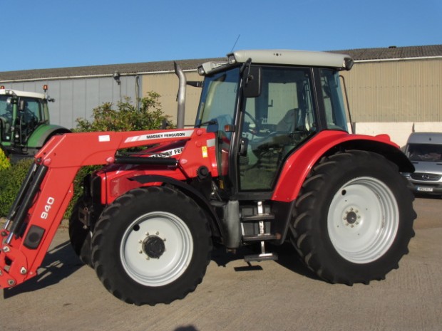 Massey Ferguson 5445