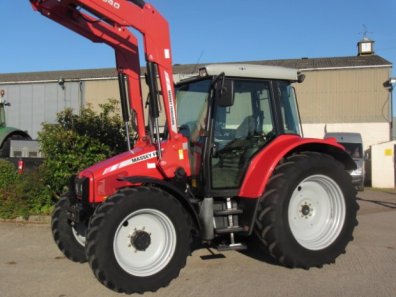 Massey Ferguson 5445