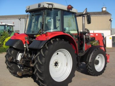 Massey Ferguson 5445