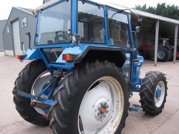 Ford 4610 II