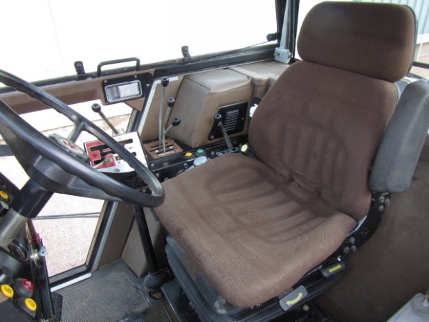 Massey Ferguson 2645 Electronic