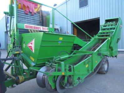 Wuhlmaus 1033 potato harvester
