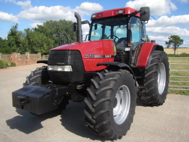 Case MX135