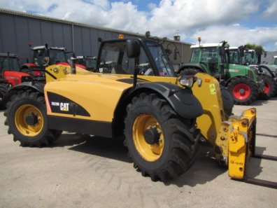 CAT TH220B