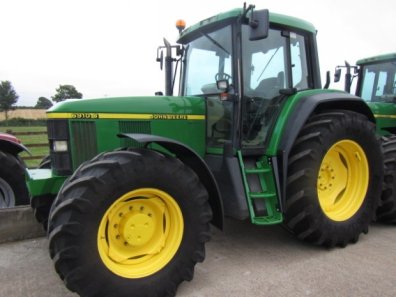 John Deere 6910S