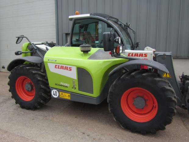 Claas Scorpion 7030