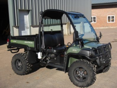 John Deere 855D Gator