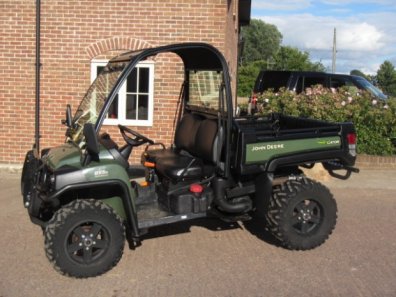 John Deere 855D Gator