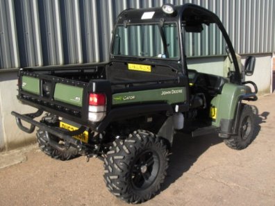 John Deere 855D Gator