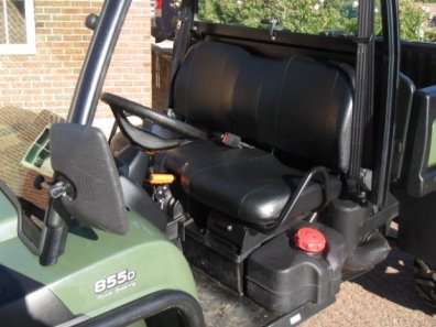John Deere 855D Gator