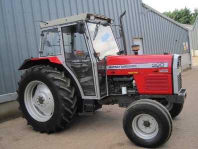 Massey Ferguson 390