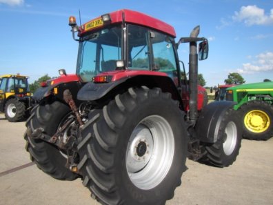 Case MX 135