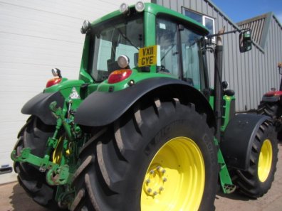 John Deere 6930