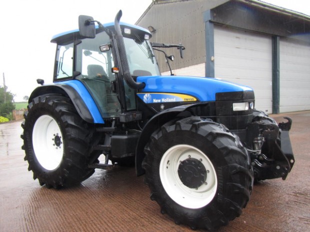 New Holland TM155