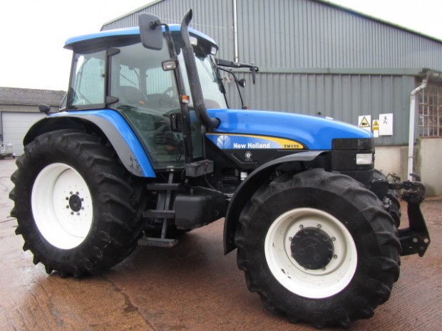 New Holland TM155