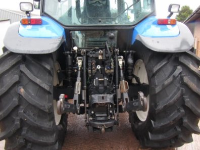 New Holland TM155
