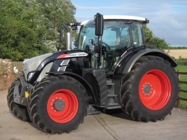 Fendt 724 Profi-Plus