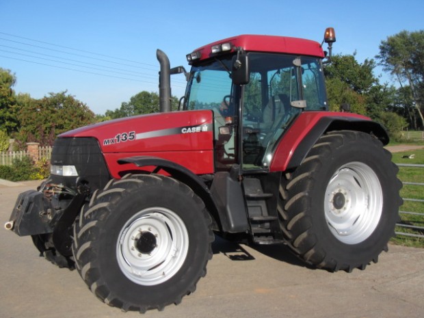 Case MX135