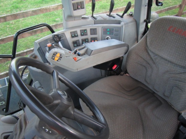 Claas Arion 640 Cebis