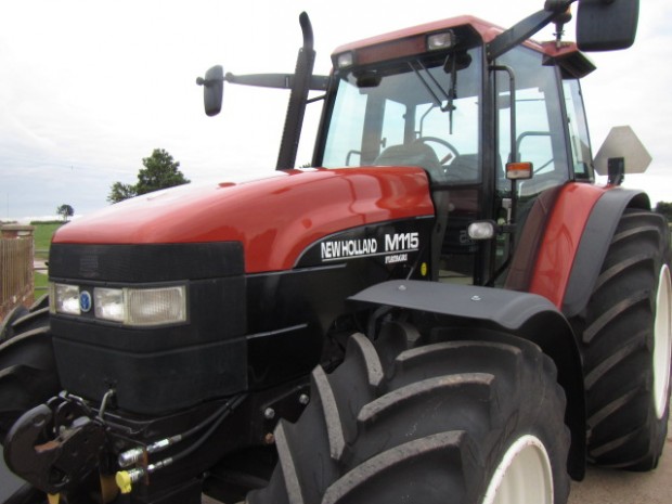 New Holland M115