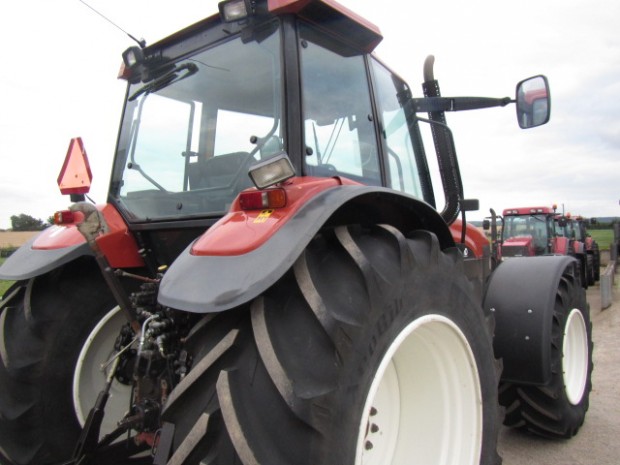 New Holland M115
