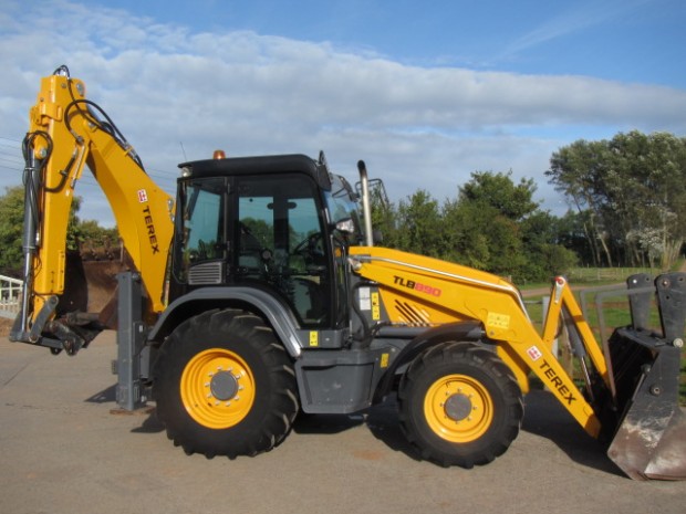 Terex TLB 890 wheeled digger