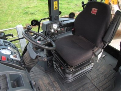 Terex TLB 890 wheeled digger