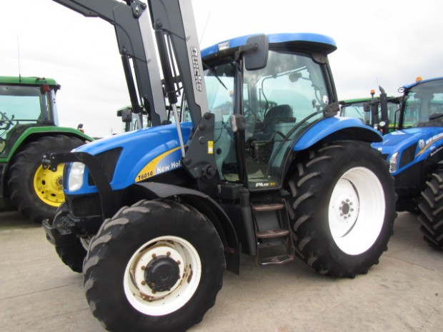 New Holland T6010 Plus