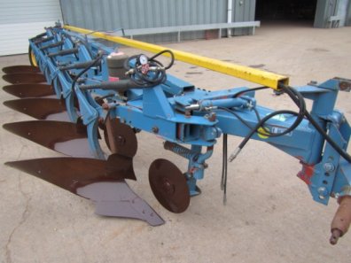 Overum 6 furrow conventional semi mounted plough