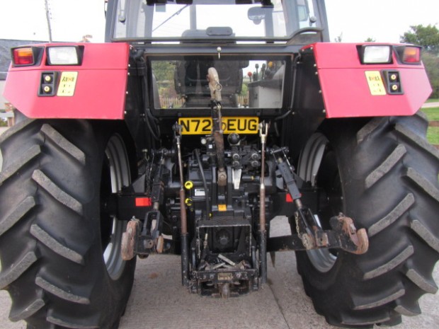 Case 5140 Plus