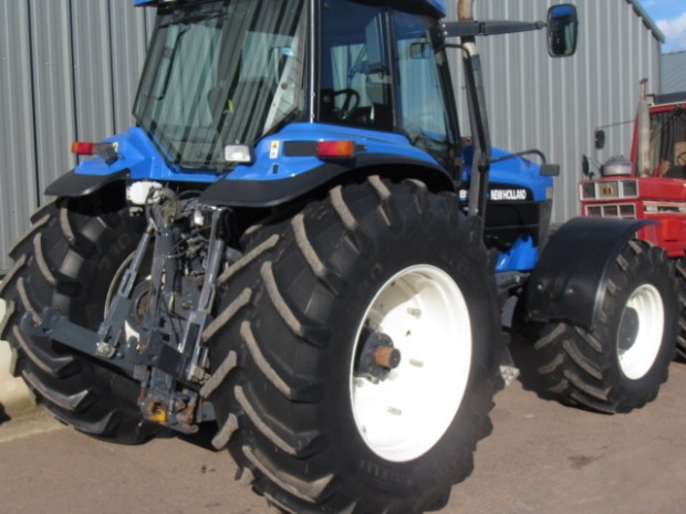 New Holland 8970A