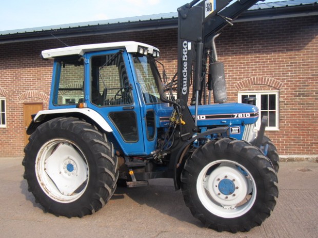 Ford 7810 III