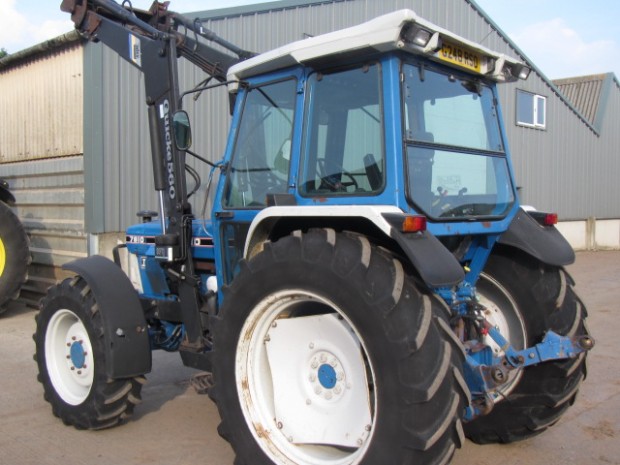 Ford 7810 III