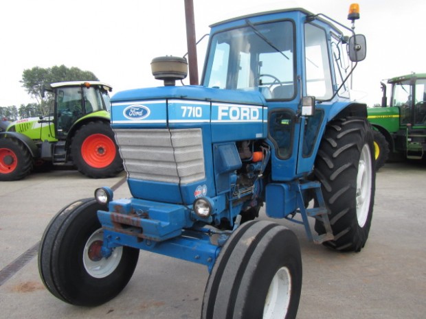 Ford 7710