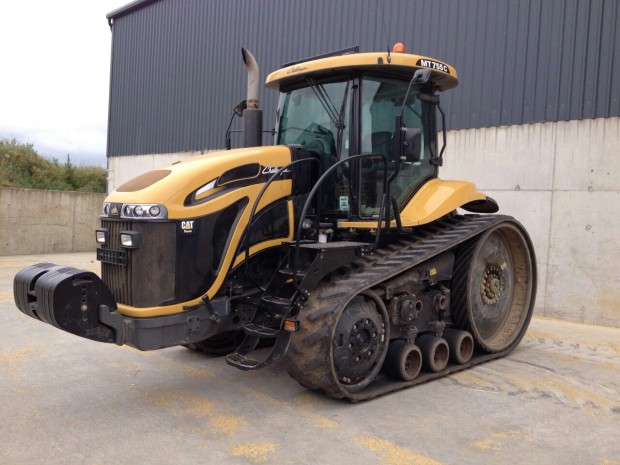 CAT Challenger 755C