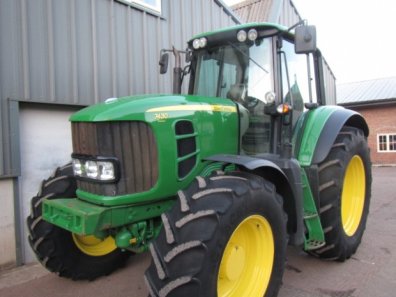 John Deere 7430