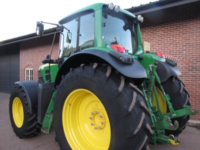 John Deere 7430