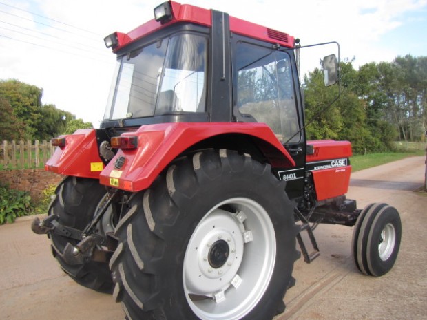 Case 844XL