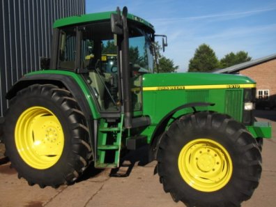 John Deere 6610