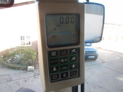 John Deere 6610
