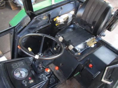 John Deere 2040