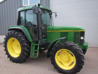 John Deere 6600