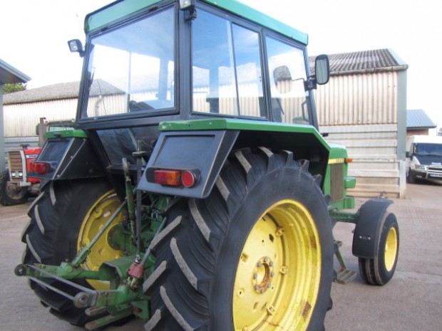 John Deere 3030