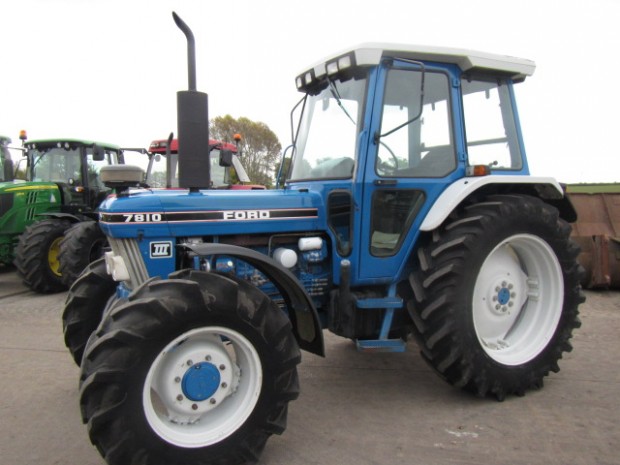 Ford 7810 III